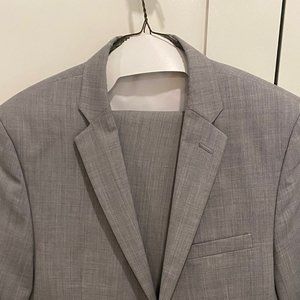 Alfani slim fit light grey men's suit 40R jacket and 34x32 pants